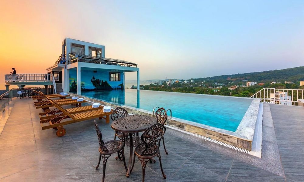 Aquasun Hotel Phu Quoc 4*