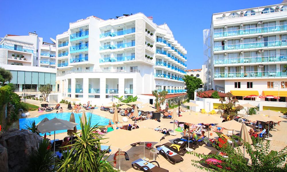 Blue Bay Platinum