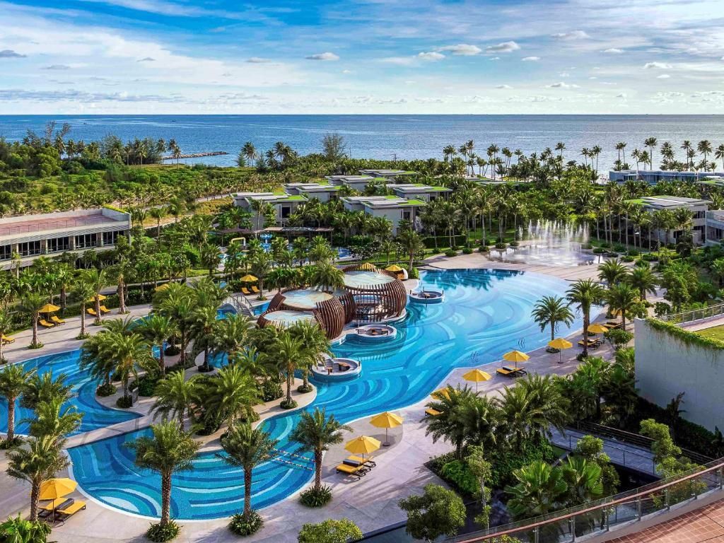Pullman Phu Quoc Beach Resort 5*