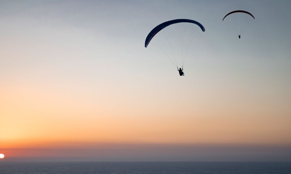 /api/cms/uploads/paraglading_57f23db19d.jpg