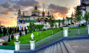 Чудеса Почаевской лавры