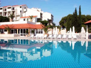 Gava Waterman Milna Resort