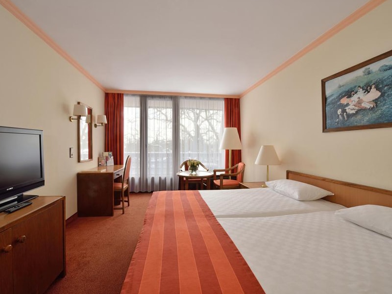 Danubius Health Spa Resort Sarvar (7)