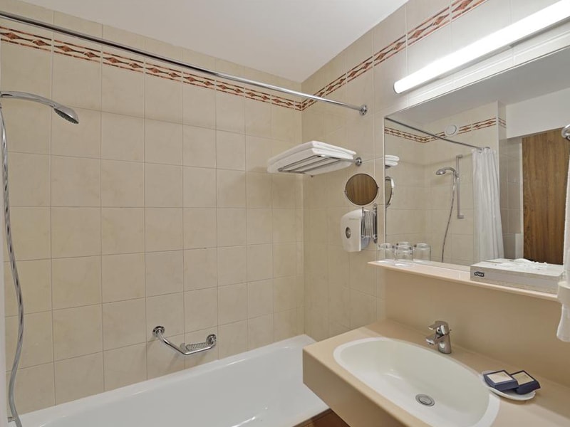 Danubius Health Spa Resort Sarvar (8)