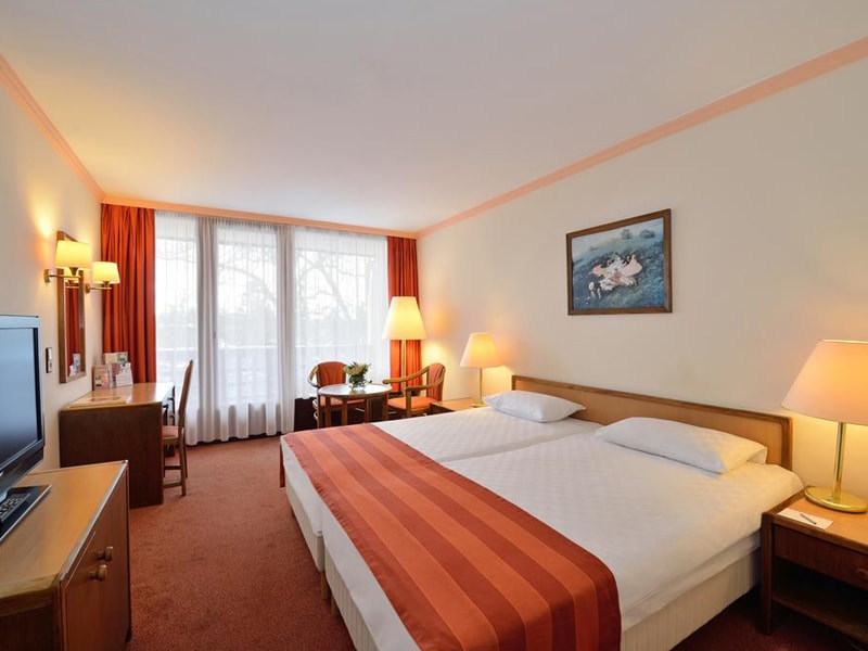 Danubius Health Spa Resort Sarvar (9)