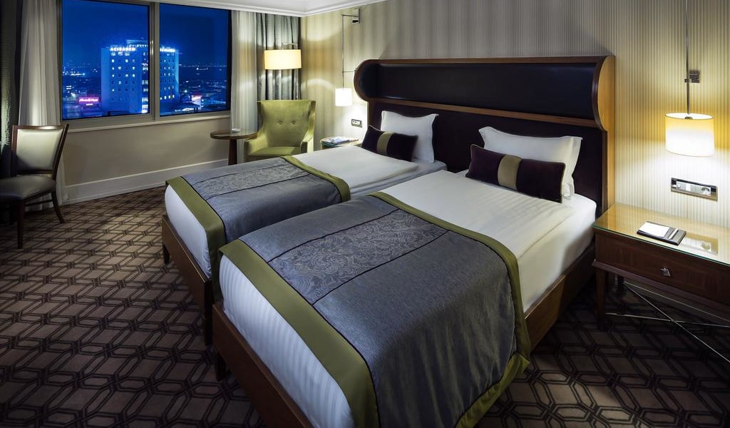 Deluxe Double or Twin Room with Sea View 2-min