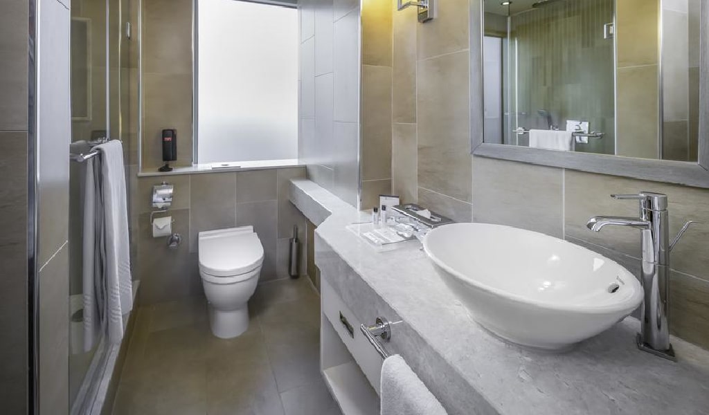 Deluxe Double or Twin Room with Sea View 3-min