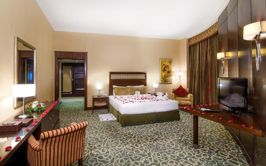 Deluxe Rooms (2)