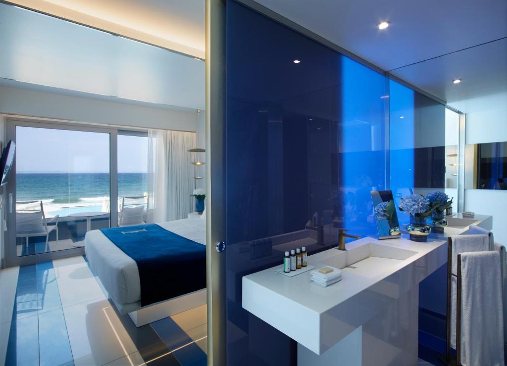 Gold Junior Suite Sea View (4)