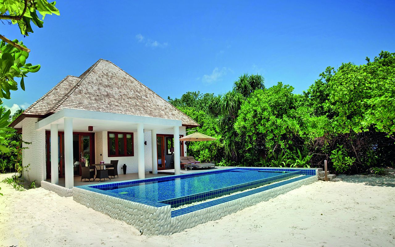 Hideaway Maldives villas 5 beach residence lap pool (5)
