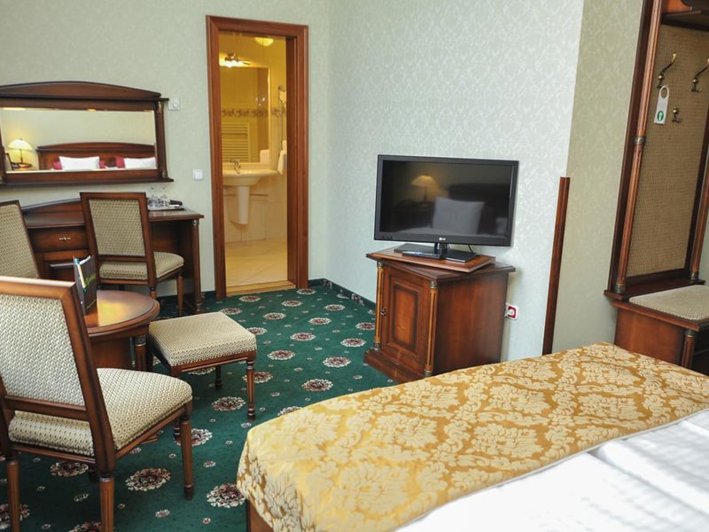 Hotel Eger And Park (40)