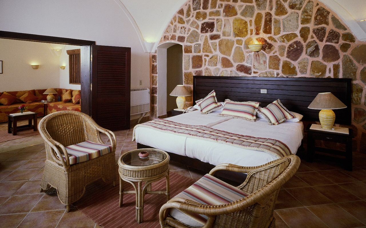 Junior Suite-min