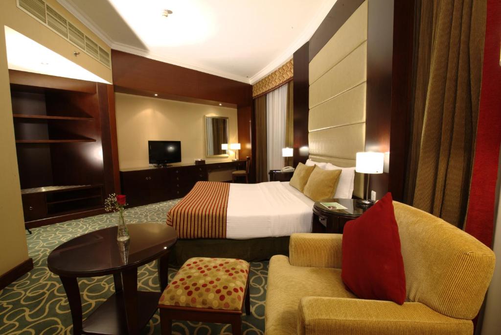 Junior Suites (2)