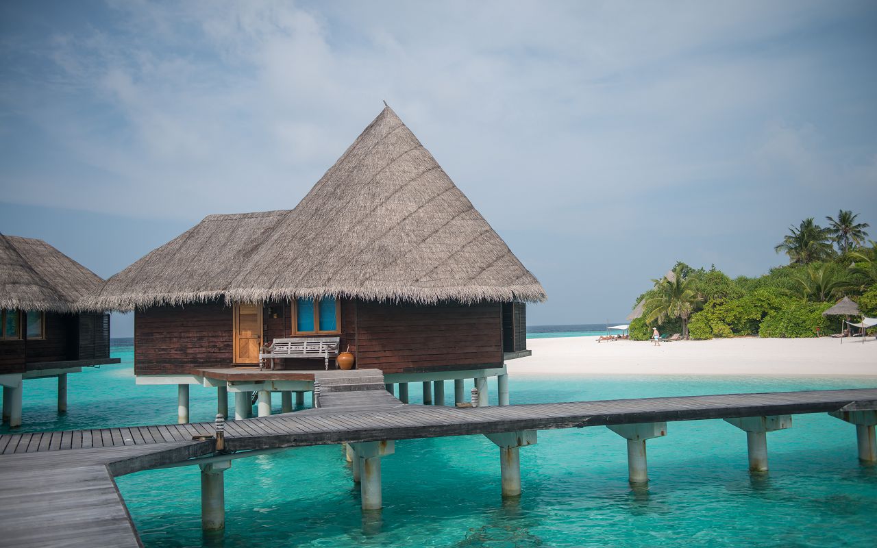 Palm lagoon. Баа Атолл Мальдивы. Coco Palm Dhuni Kolhu вилла Лагуна. Атолл Баа. Kudafushi Resort & Spa.