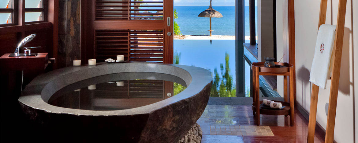 Mauritius-Acc-OceanFront-Pool-Suite (2)