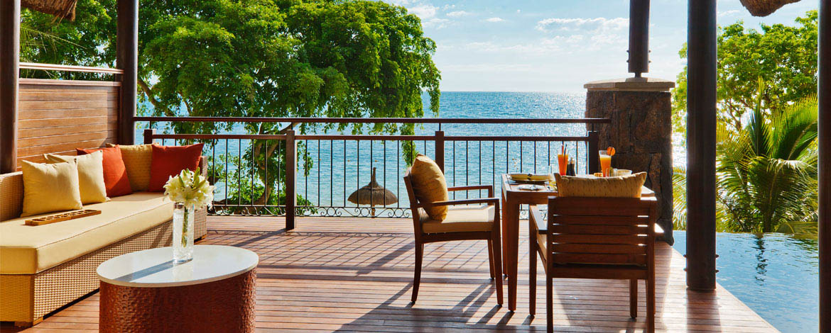 Mauritius-Acc-OceanFront-Pool-Suite (3)