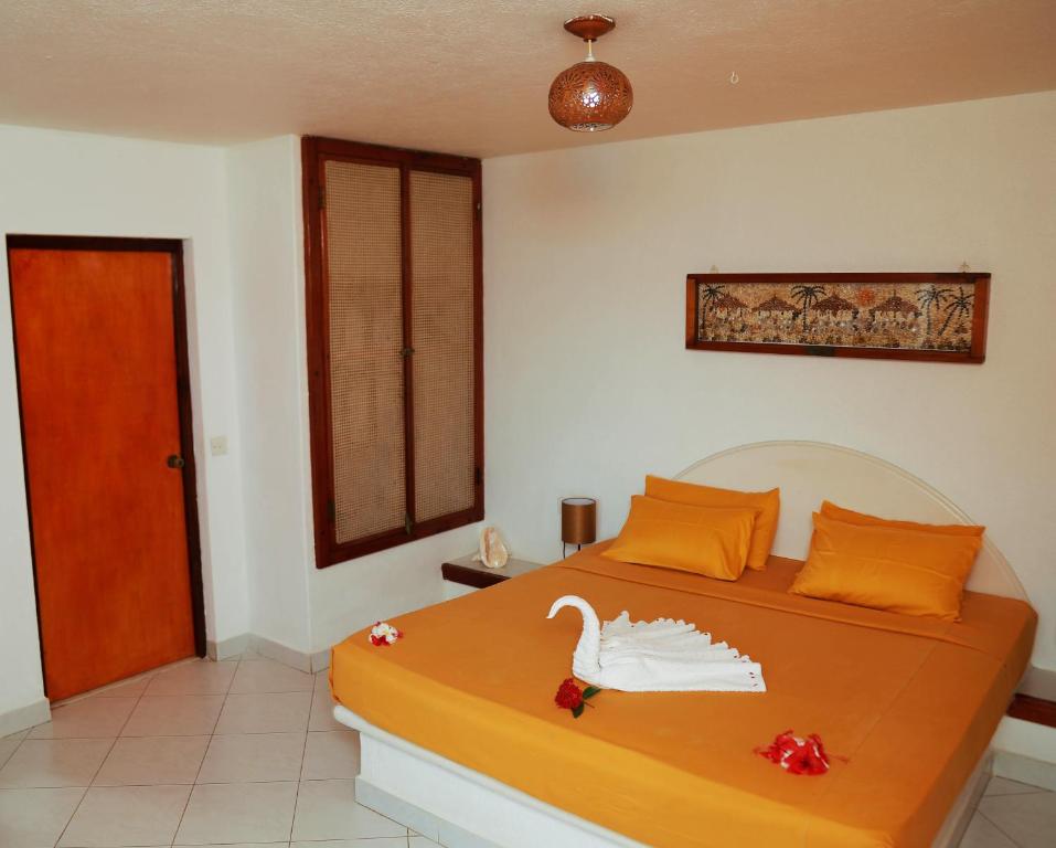 Ocean View Bungalow (2)