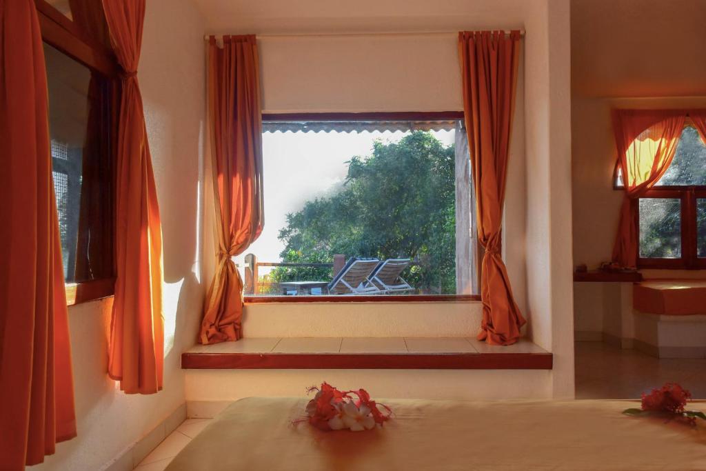 Ocean View Bungalow (5)