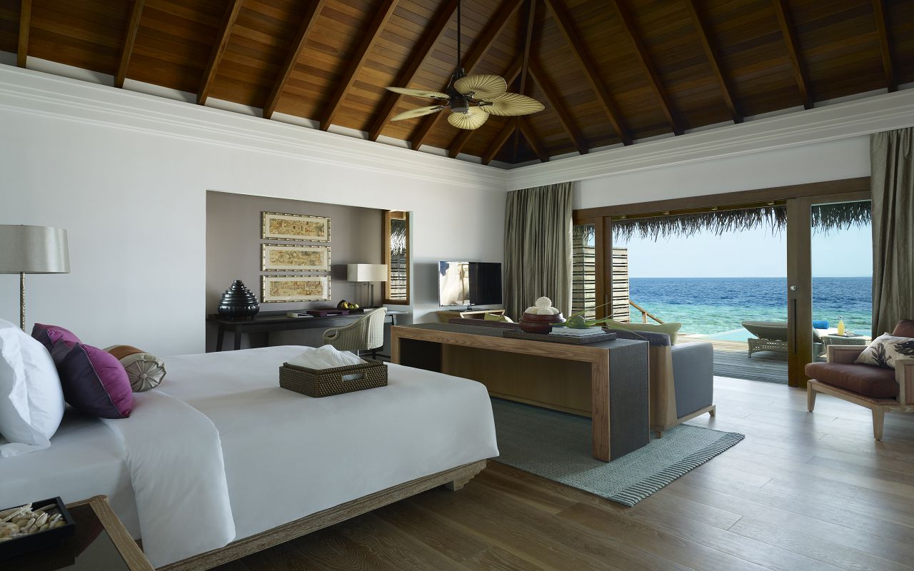 Ocean Villa with Pool - Bedroom II