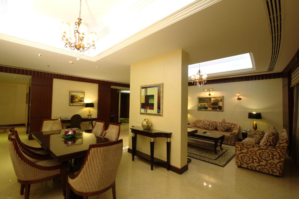 Royal Suites (3)