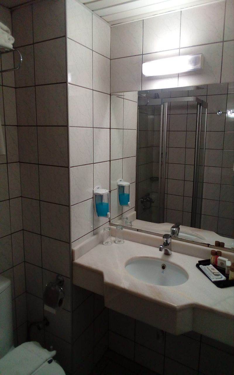 STANDART BATHROOM