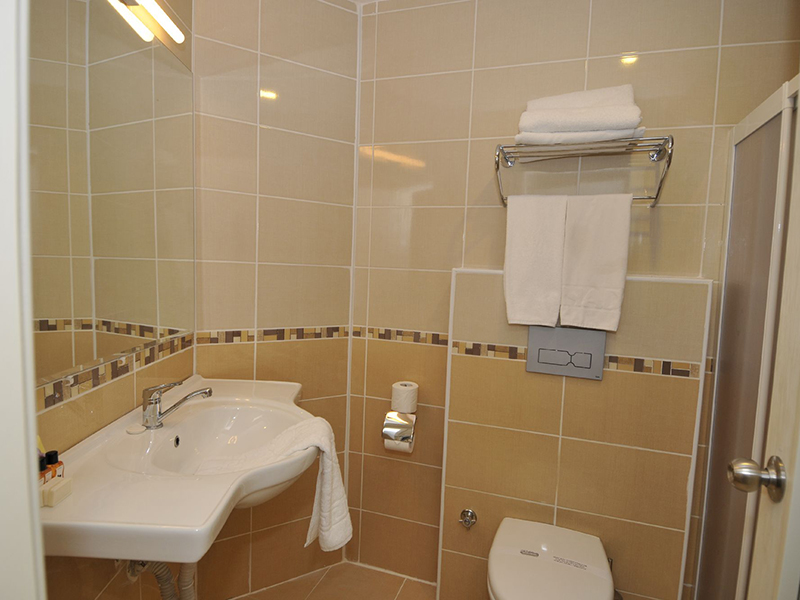 Standard Room3