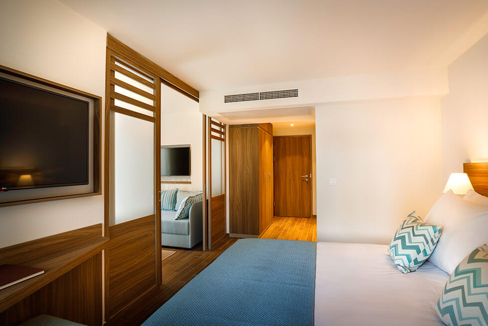 Standard family room with balcony 4