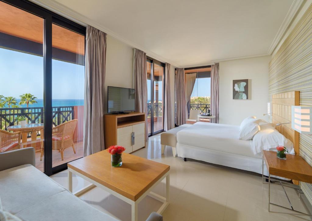 Suite Balcony or Terrace Junior 2