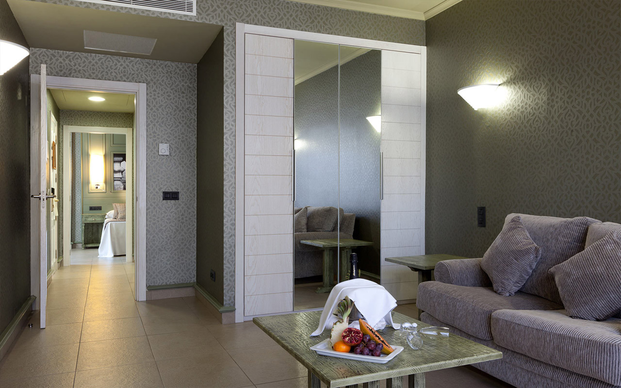 Suite Standard 2