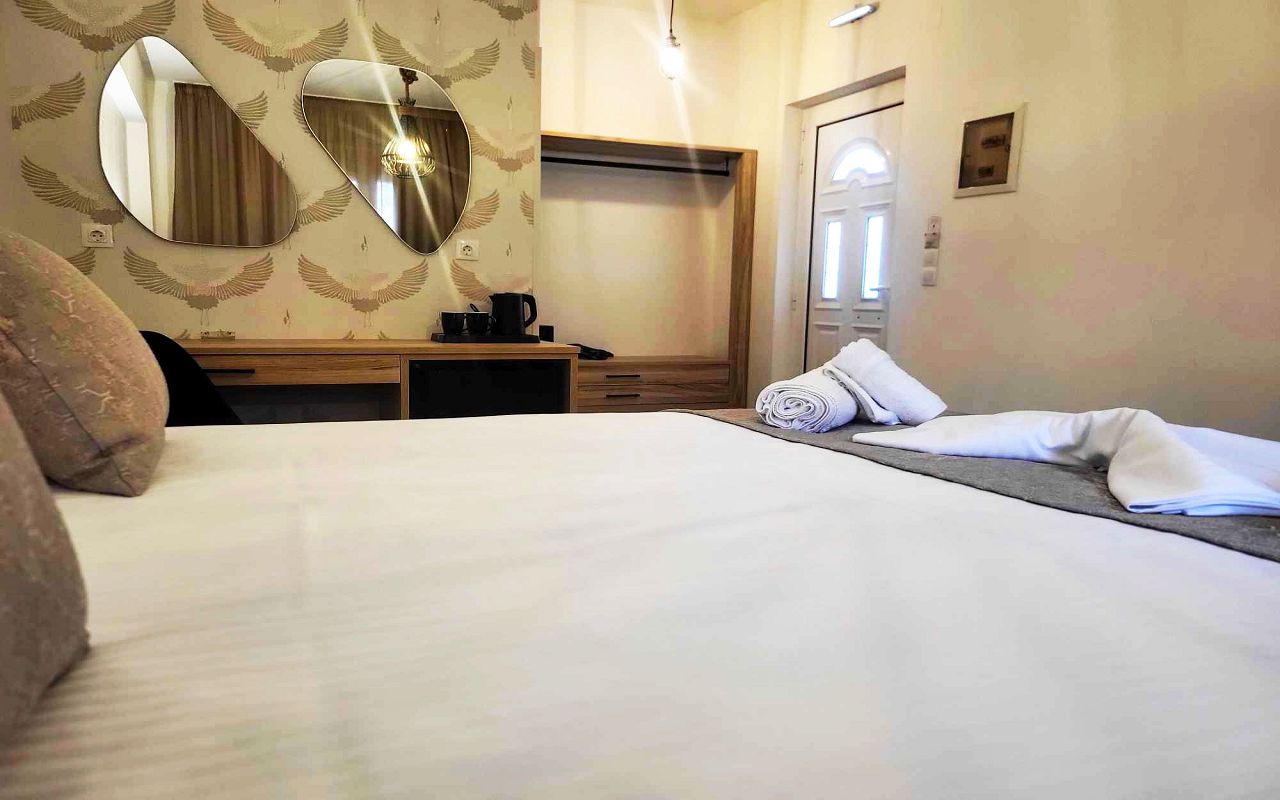 Superior-Room-Garden-View-2-