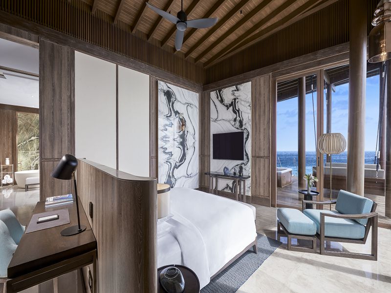 THE-Overwater-Reef-Residence-Master-Suite-King-Bedroom