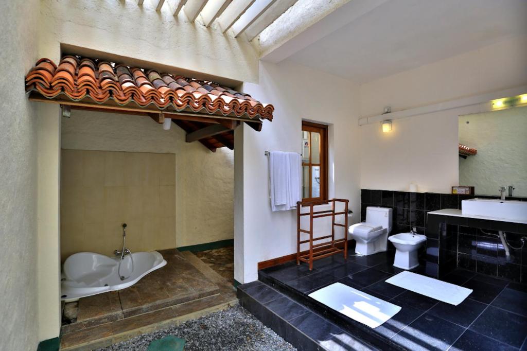 Villa Room With Jacuzzi (2)