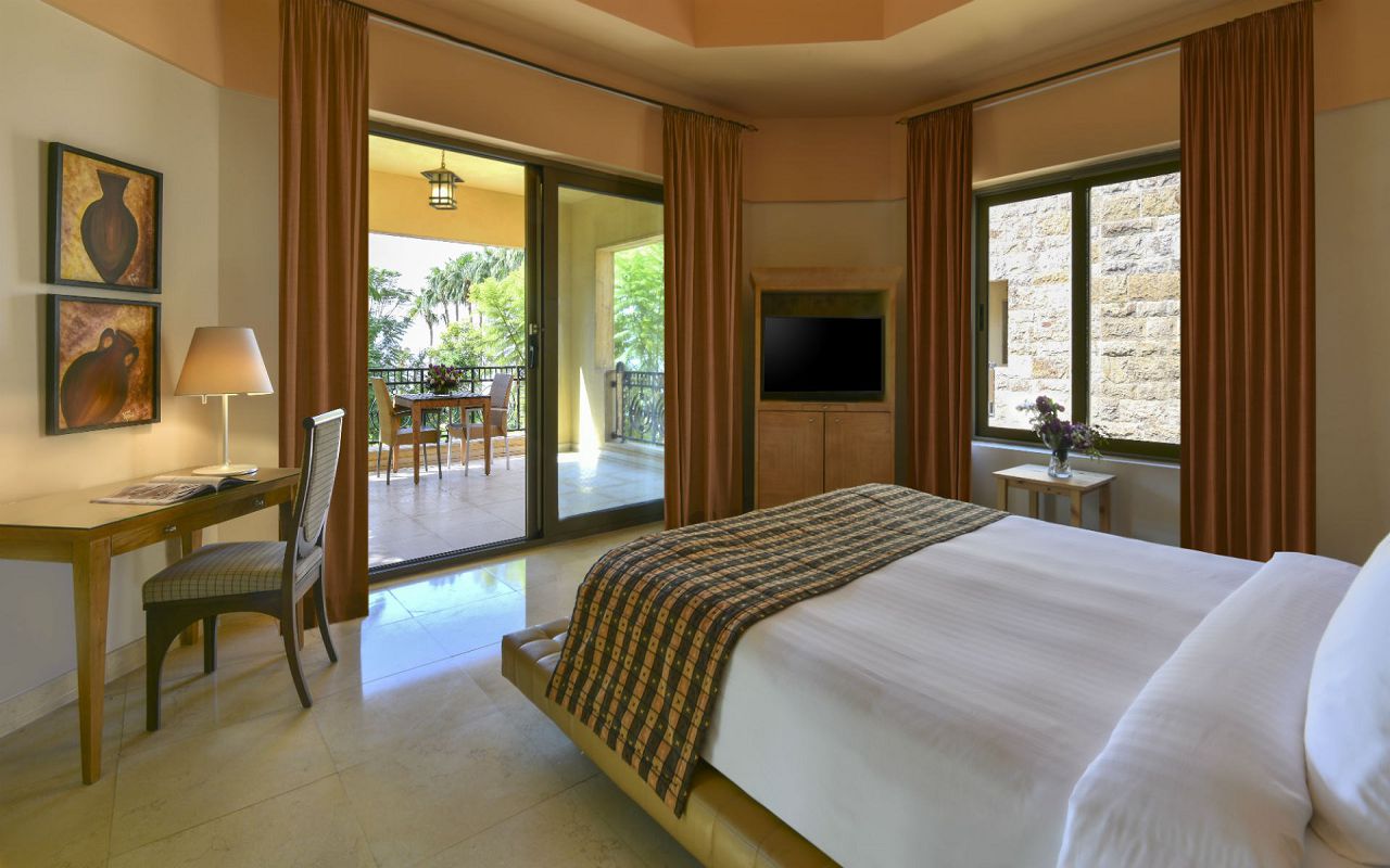 ishtar-terrace-room-bedroom