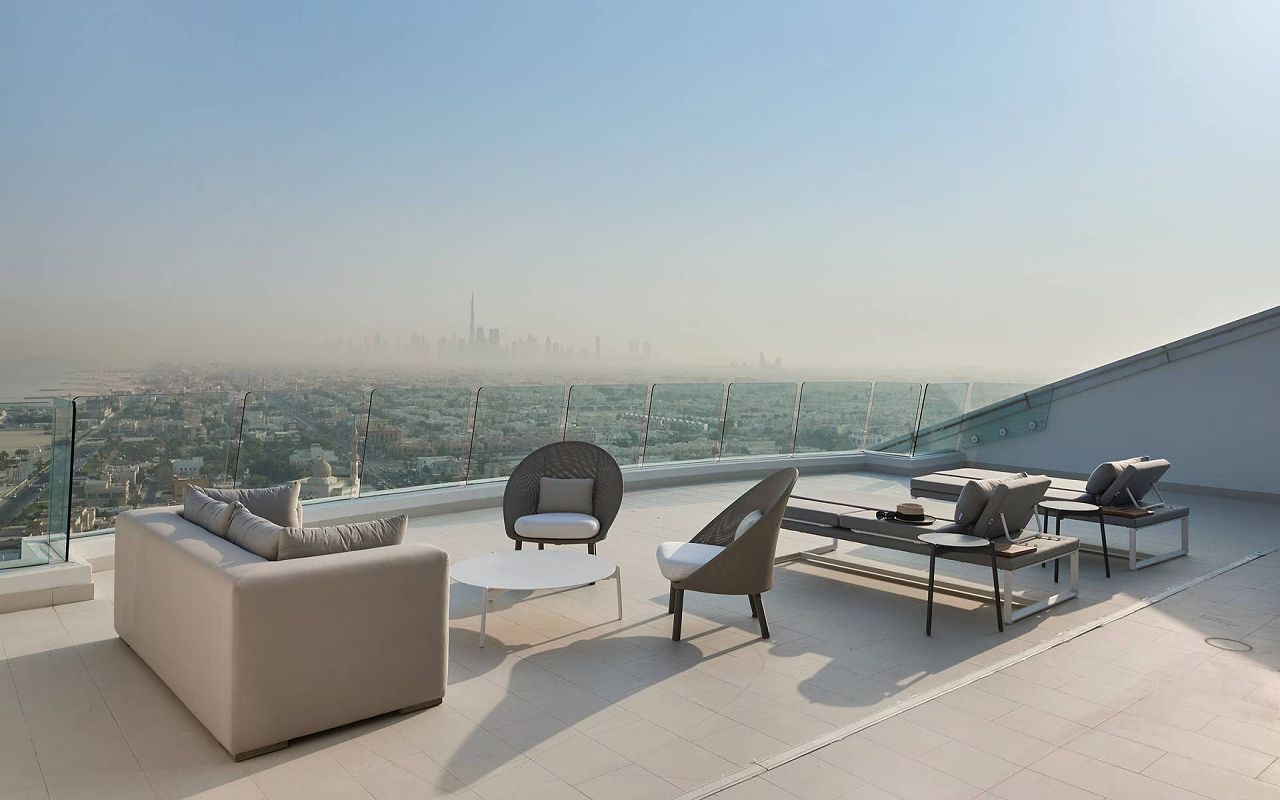 jumeirah-beach-hotel-three-bedroom-suite-terrace_16-9_landscape