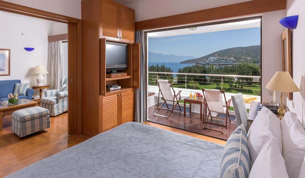 two_bedroom_deluxe_suites_sea_view4