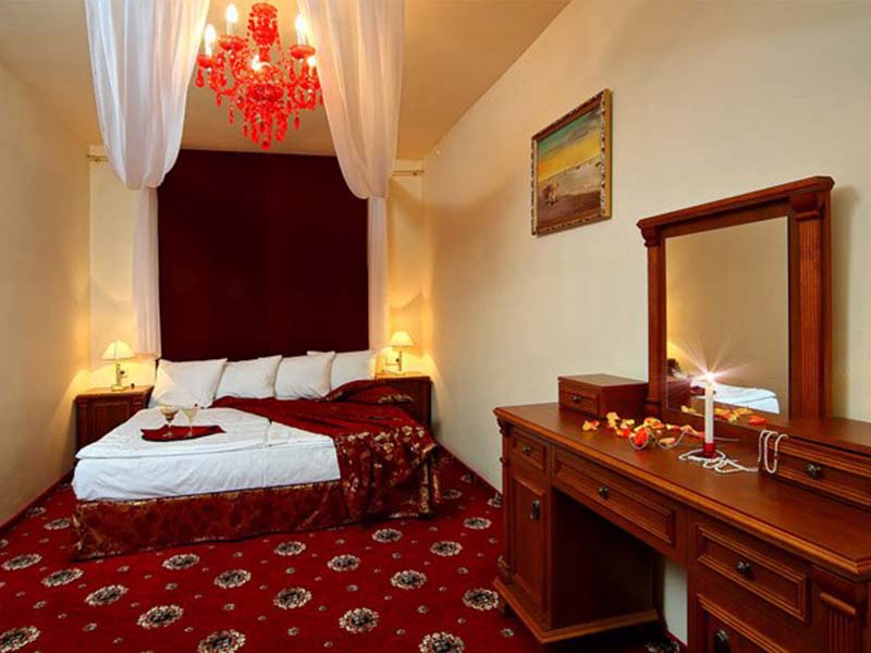 1324416963_otel-oskar_3