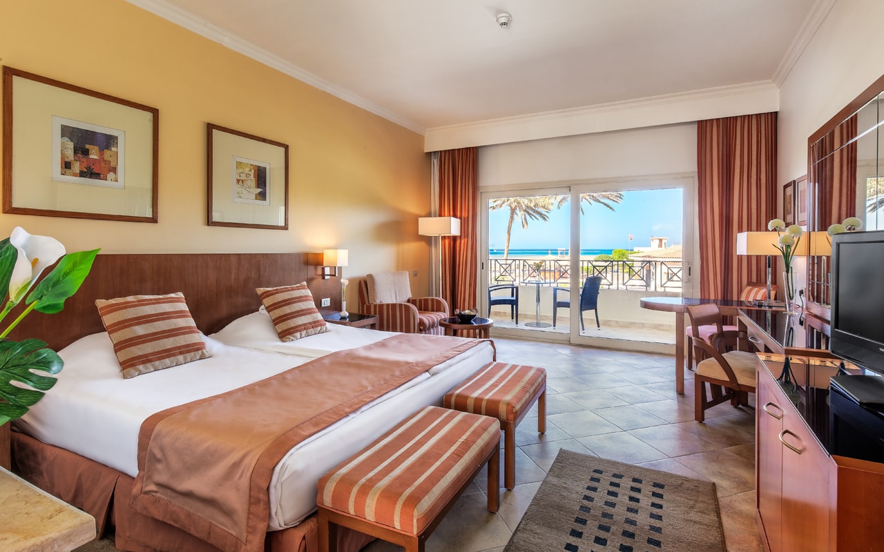 Beach Hotel - Standard Room-min