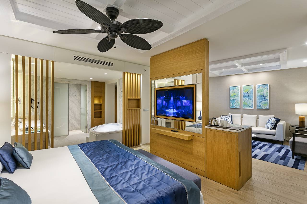 Titanic Luxury Collection Bodrum_ Deluxe Suite 5