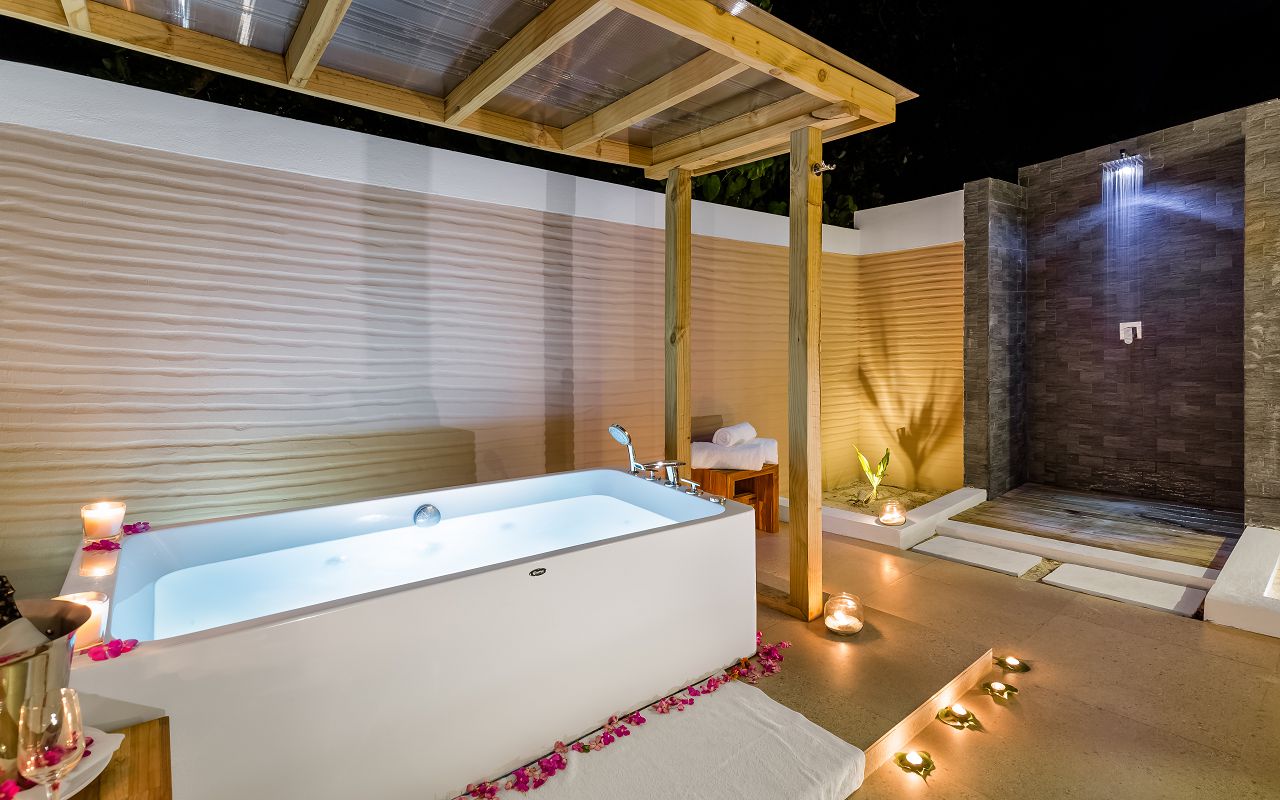 Beach Villa Open Bathroom