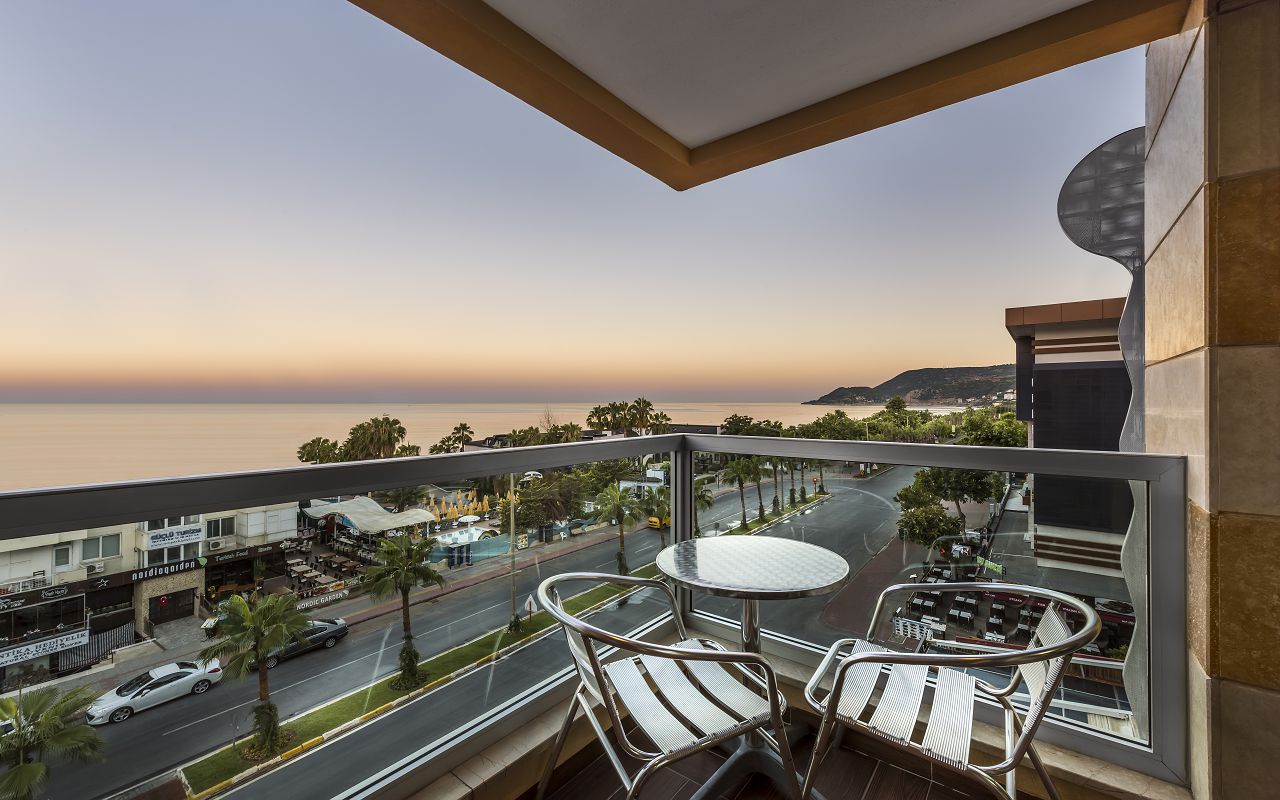 STD SEA VIEW BALKON