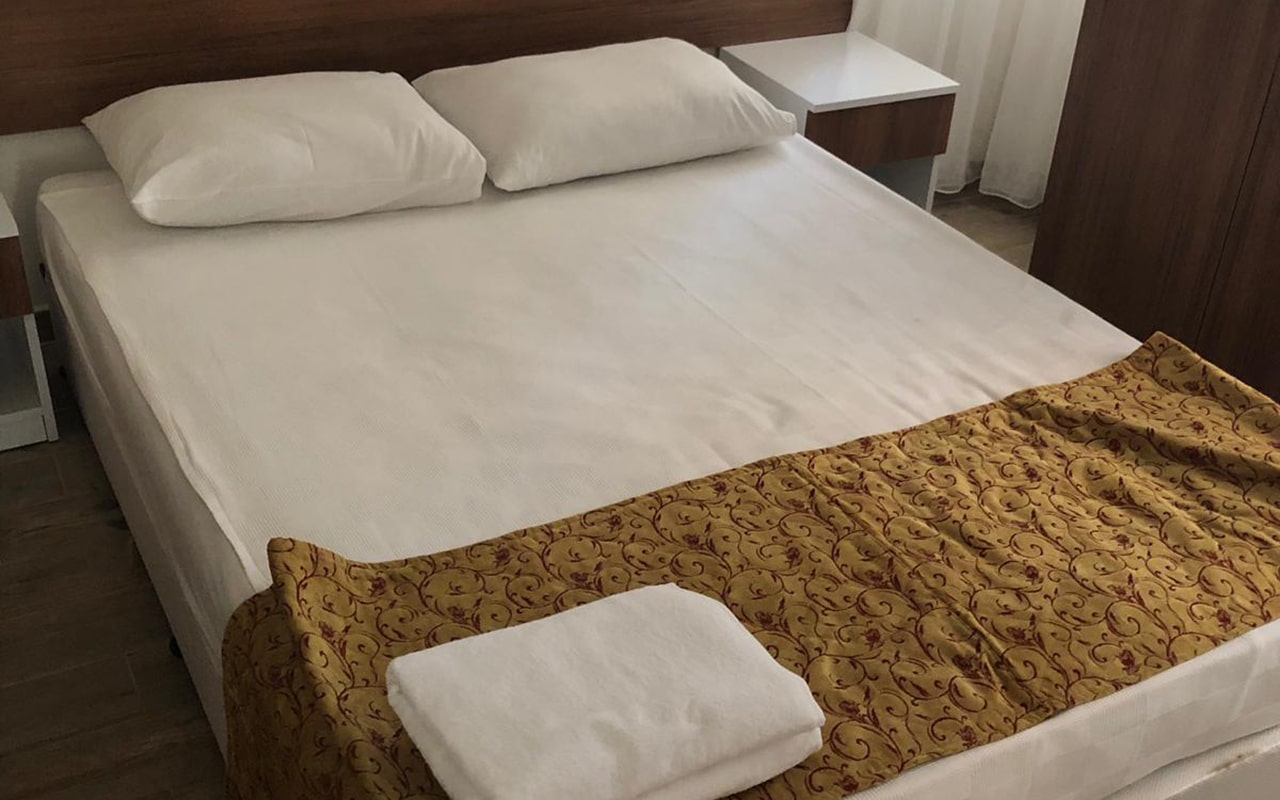 Economy Room5-min
