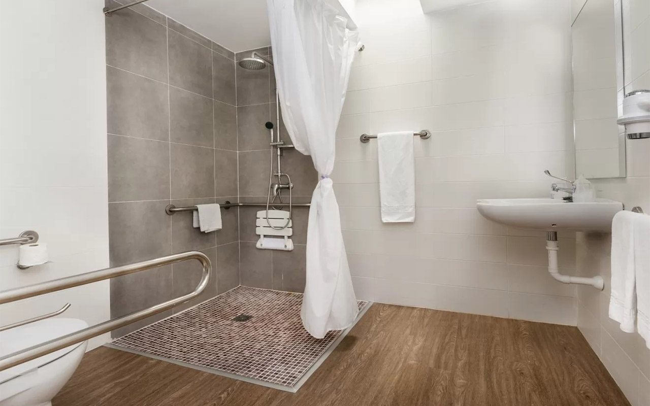 One Bedroom Apartment Bungalow with kitchen (1)
