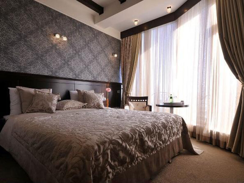 Business Double or Twin Room1