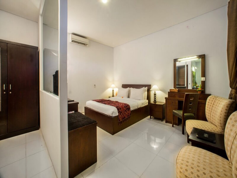 Deluxe-Room-2-Medium-1030x664