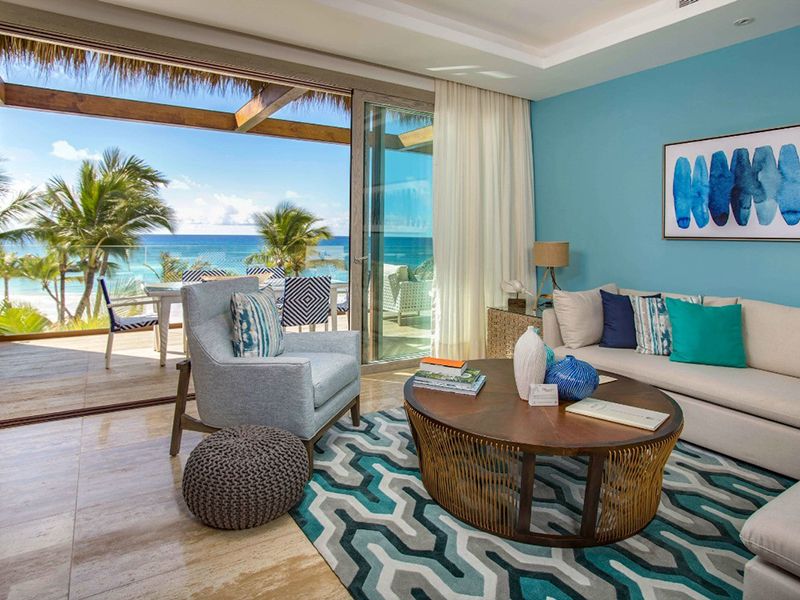 Beachfront Two Bedroom Suites3