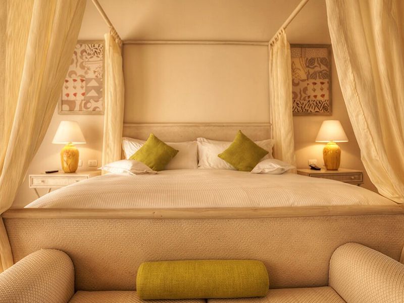 Luxury Pool One Bedroom Suites7
