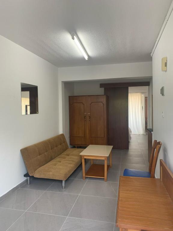 One Bedroom Annex 2