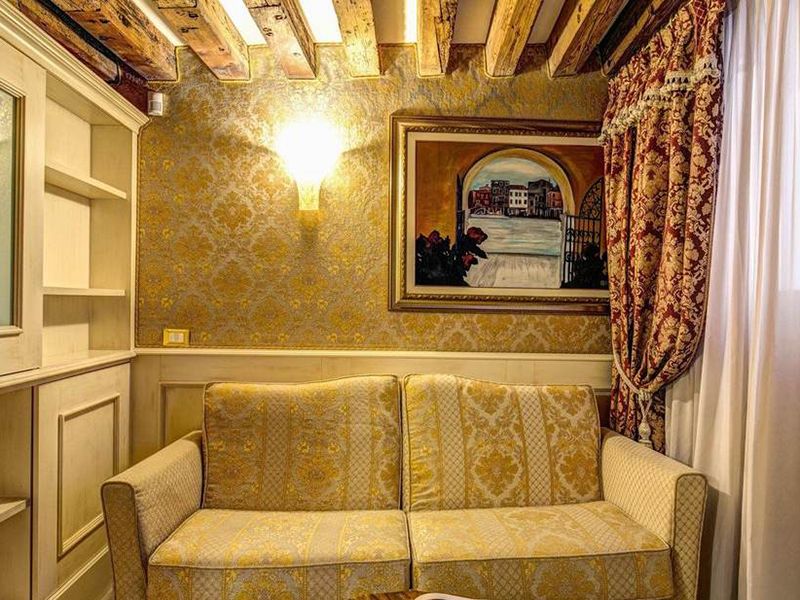 One-Bedroom Apartment - Separate Building6