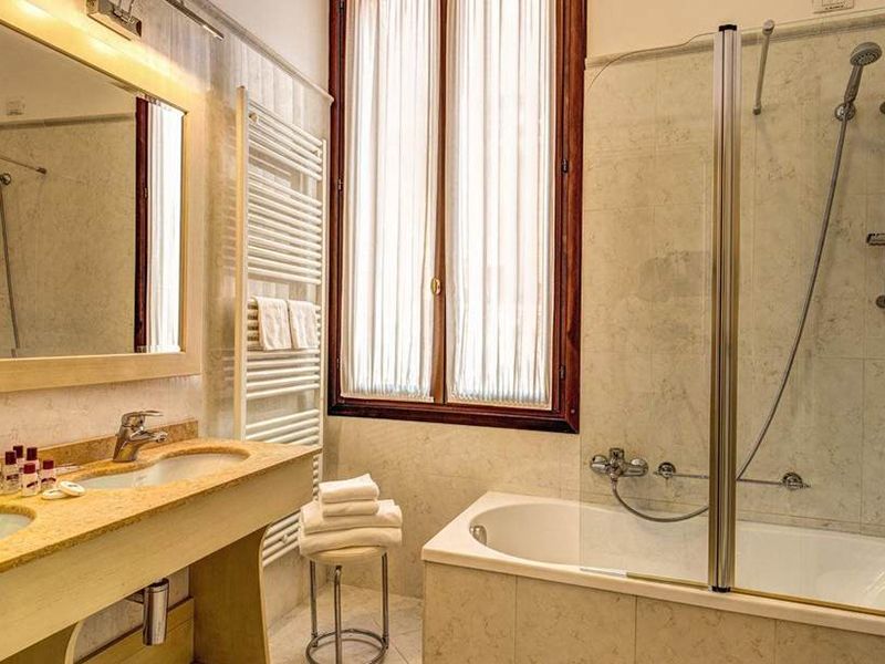 Romantic Venice Package2