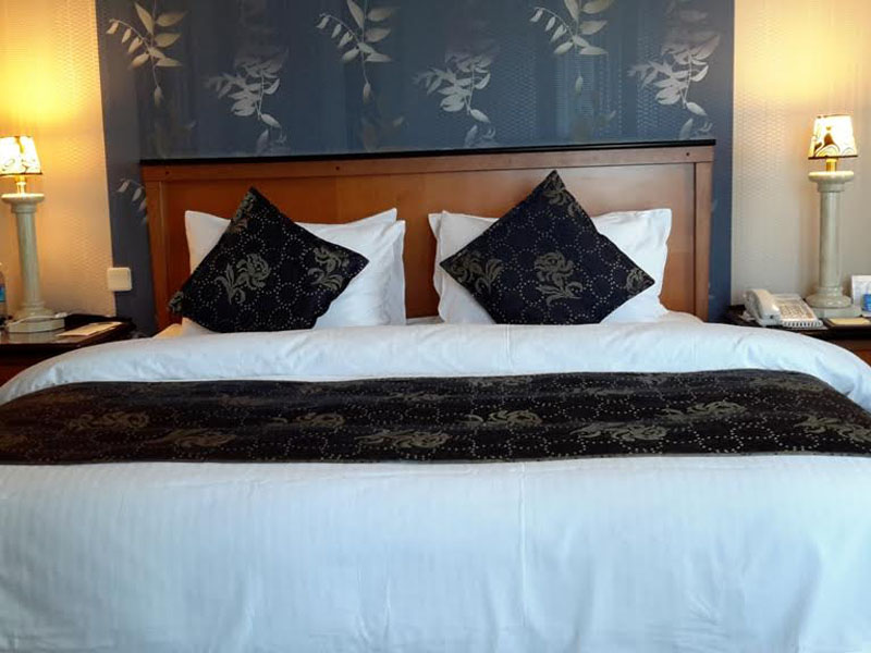 deluxeRoom